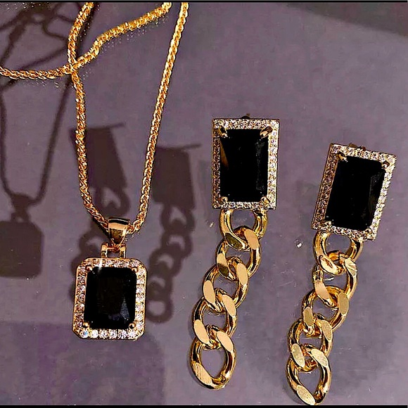 🌟Luxury Gold Plated Black Color Jewelry Set - Picture 1 of 5